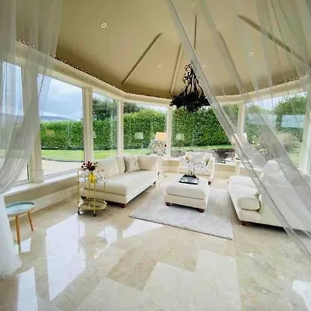 Villa Lakeview Exclusive On The Blessington Wicklow