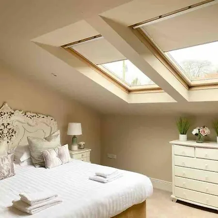Villa Lakeview Exclusive On The Blessington *